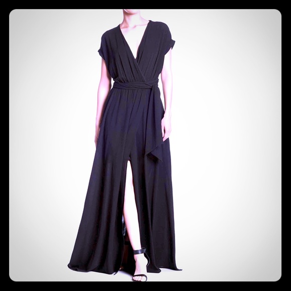 Meghan LA Dresses & Skirts - NEW MEGHAN LA Jasmine hi slit maxi dress $425 Meghan LA Dresses & Skirts - NEW MEGHAN LA Jasmine hi slit maxi dress $425